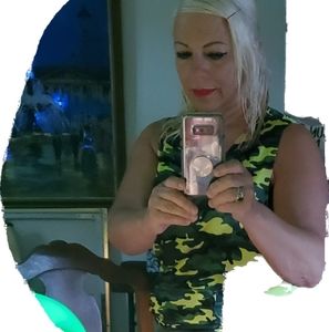 Meet your Posher, Donnarae